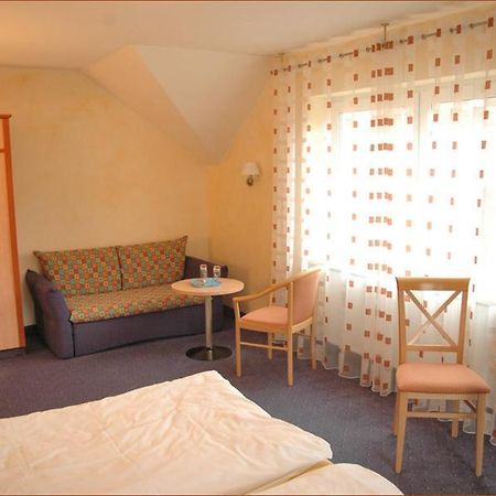 Hotel Gasthaus Gruner Baum Werbach Exteriér fotografie